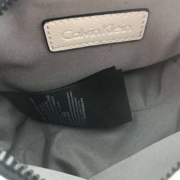 Calvin Klein Bag - Picture 10 of 10